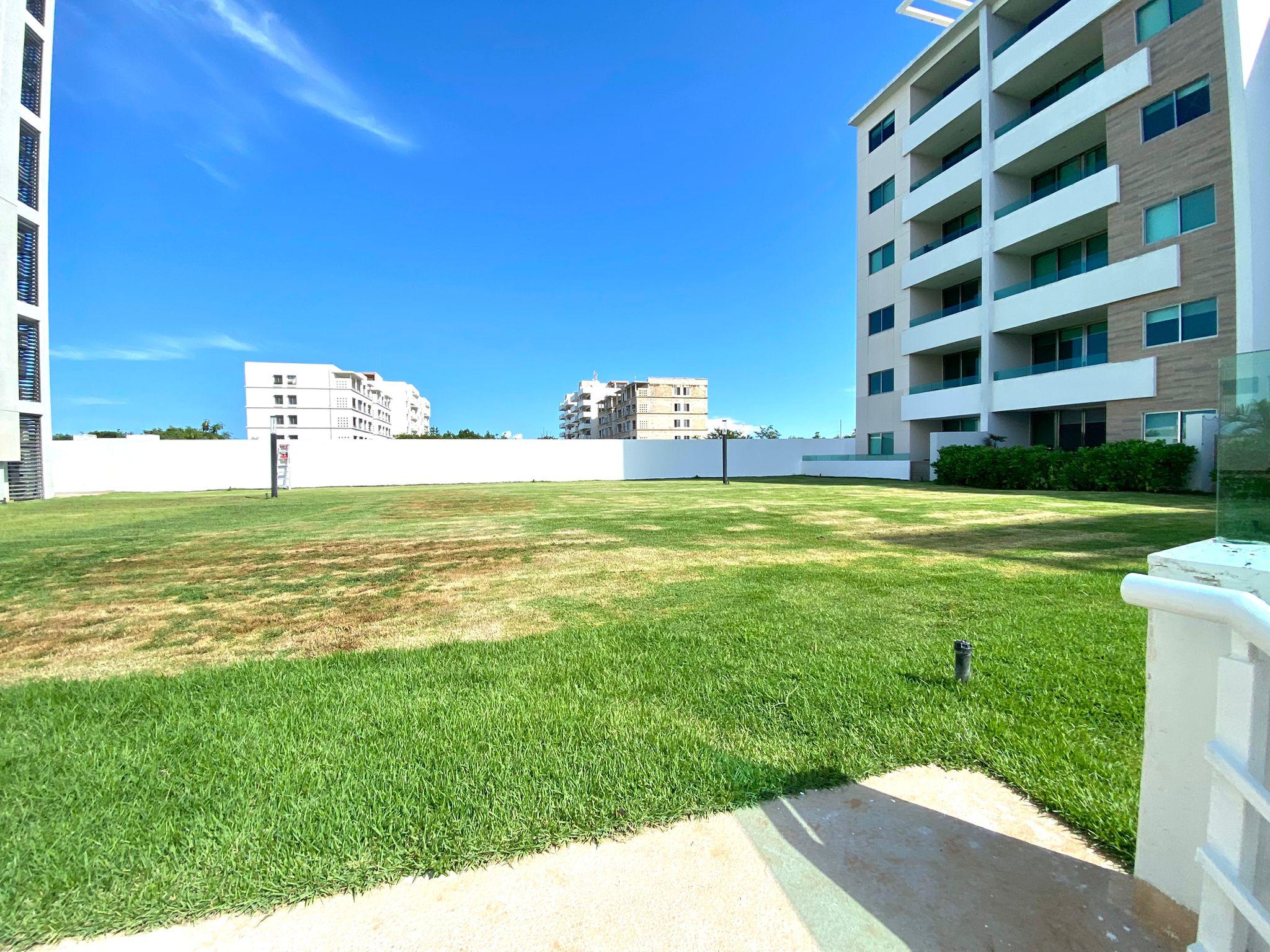 Departamento en Venta en H2O Aqua Residencial Cancún | 2 Recámaras con Terraza Privada