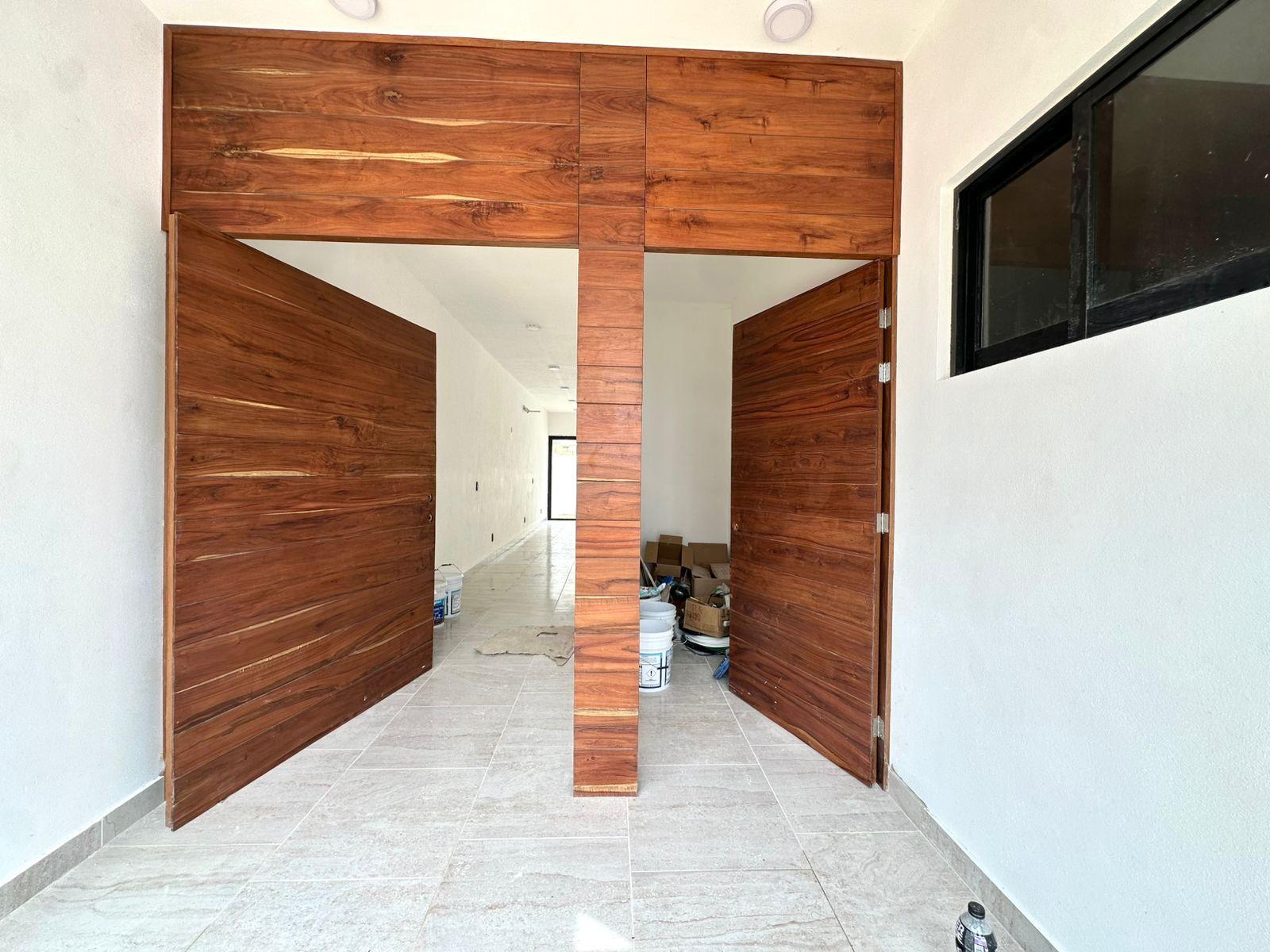 Casa en Venta de Oportunidad en Vía Cumbres Cancún – 4 Recámaras, 2 Niveles