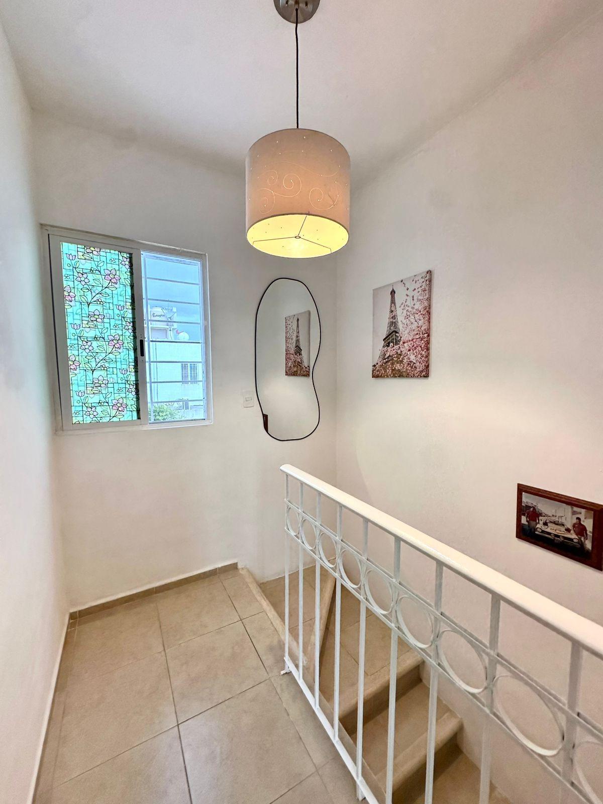 Casa en Venta en Santa Fe II Residencial Madrid Cancún – 2 Recámaras, 2 Niveles