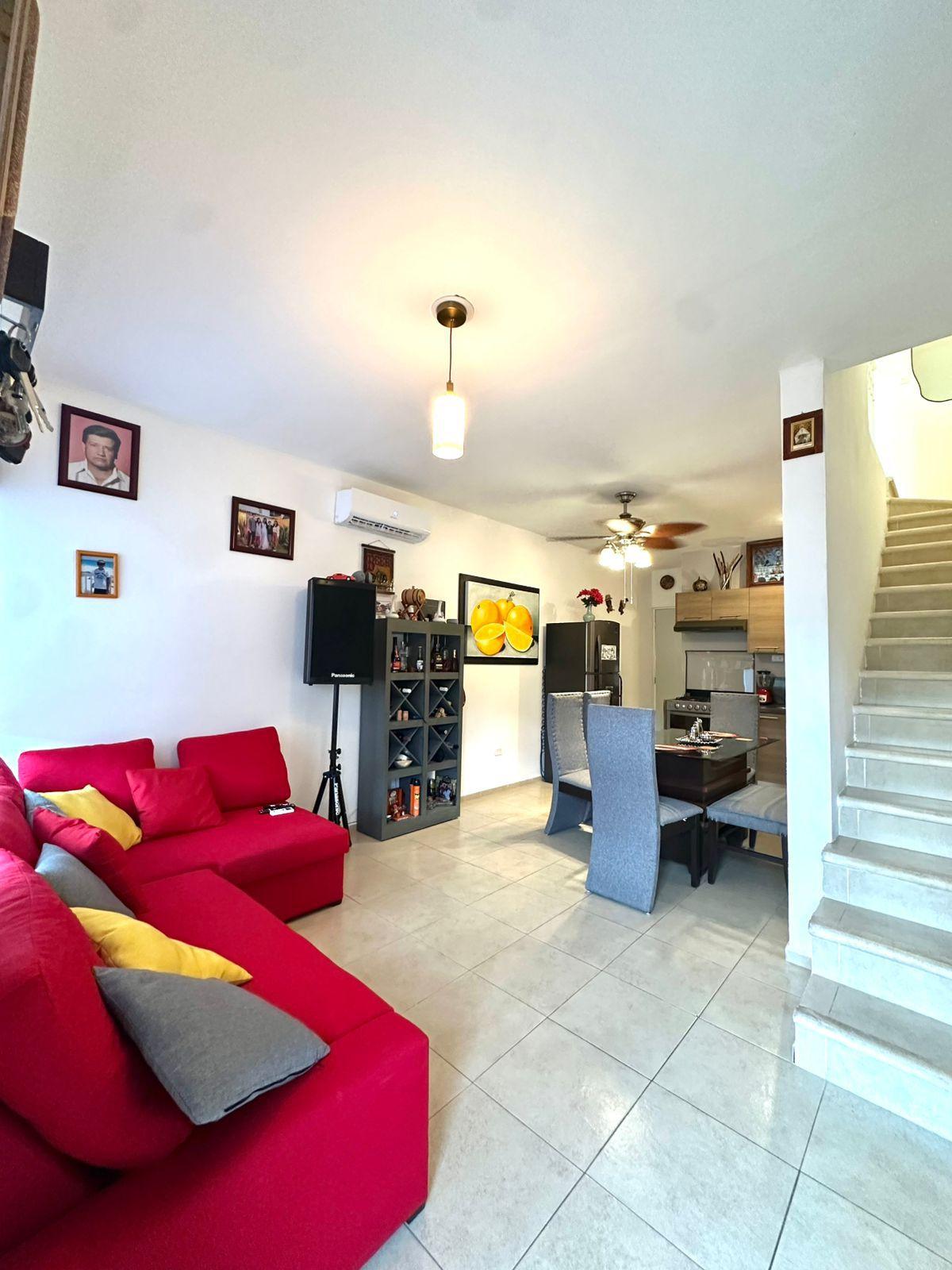 Casa en Venta en Santa Fe II Residencial Madrid Cancún – 2 Recámaras, 2 Niveles