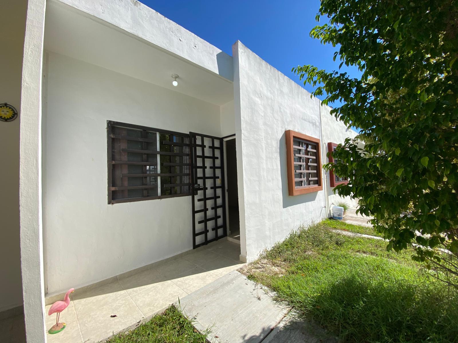 Casa de 1 Nivel en Renta en Delicias del Sur 1, Cancún – 2 Recámaras, Alberca y Seguridad 24/7