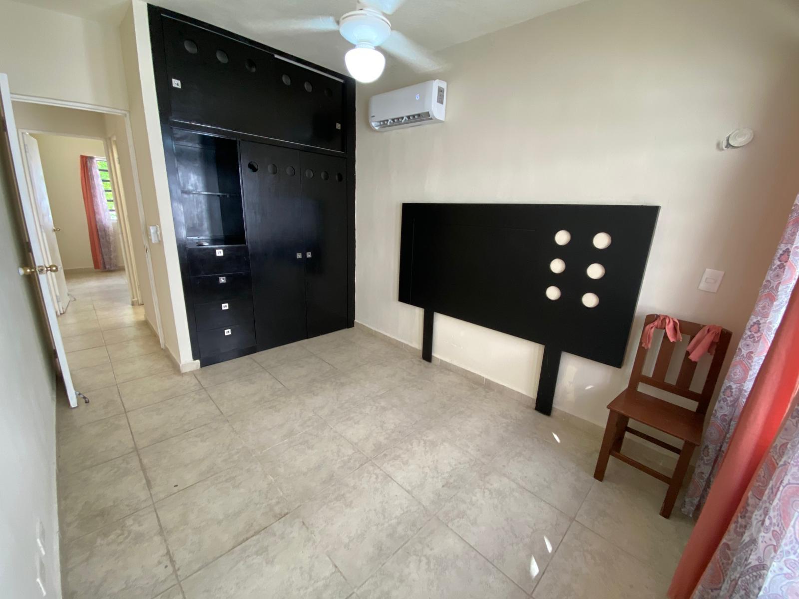 Casa de 1 Nivel en Renta en Delicias del Sur 1, Cancún – 2 Recámaras, Alberca y Seguridad 24/7