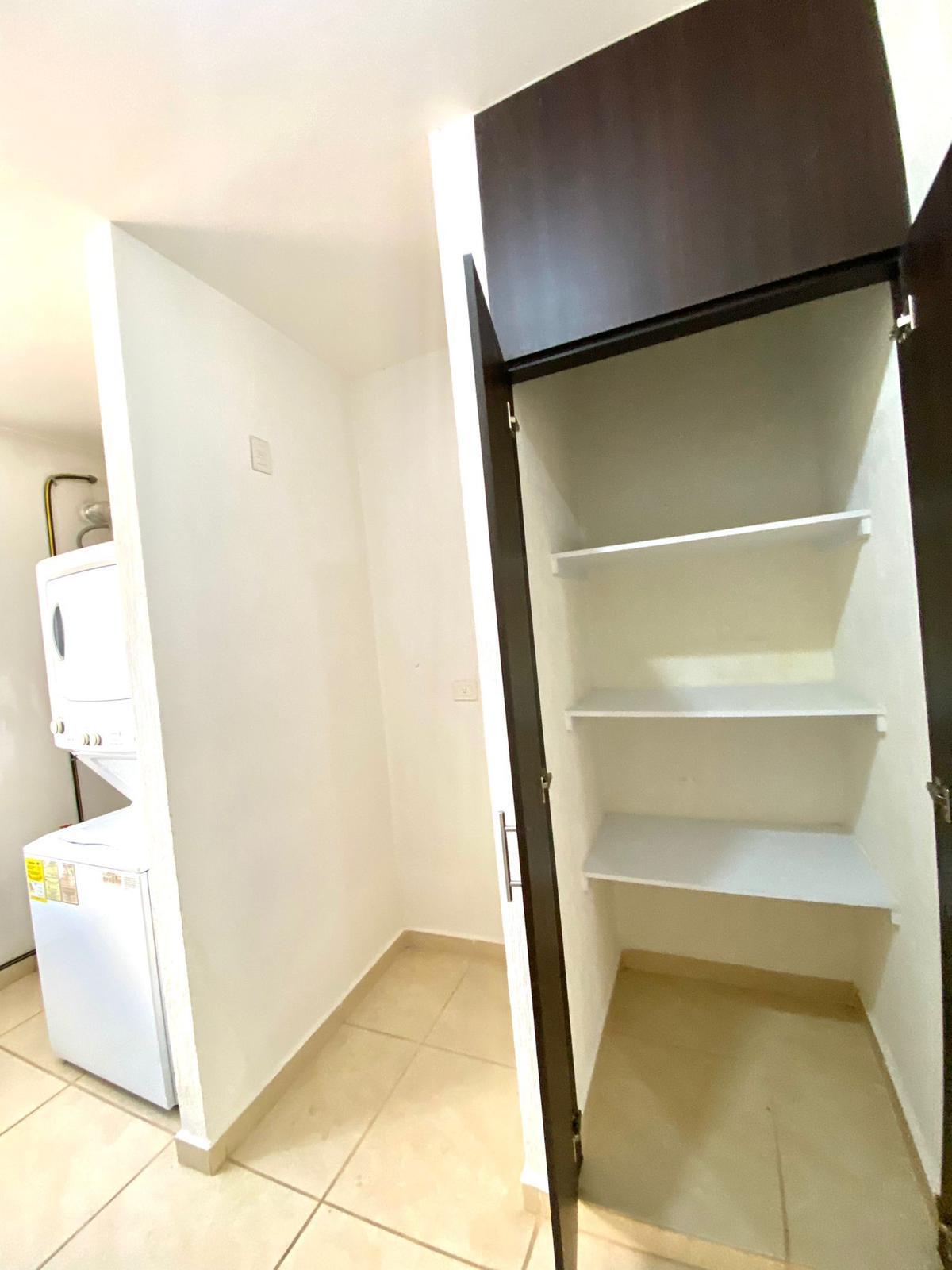 Vendo Lindo Departamento en Jardines 4 – 2 Recámaras Frente a la Alberca, Planta Alta