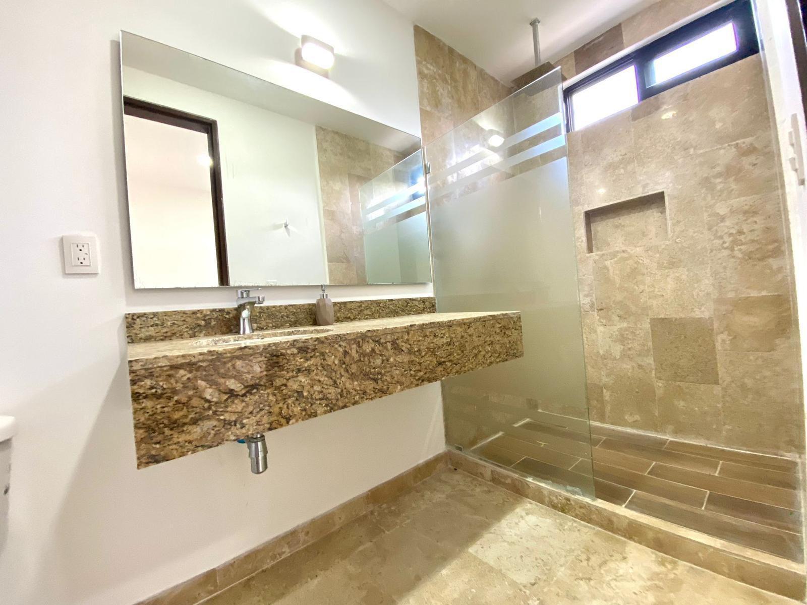 Casa en Renta en Residencial Aqua Cancún con Alberca Privada y 3 Recámaras
